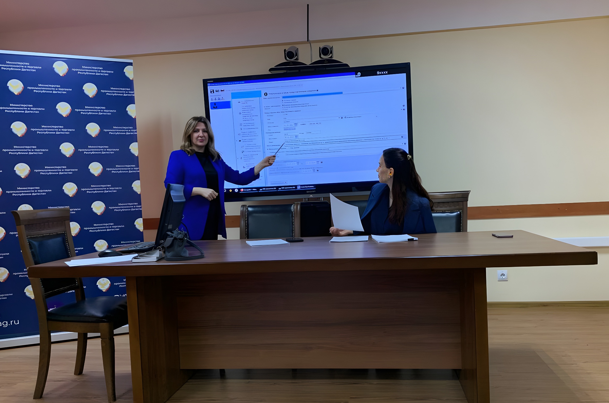 В Минпромторге РД прошло семинар-совещание  в рамках декларационной кампании в 2025 году  за отчетный 2024 год