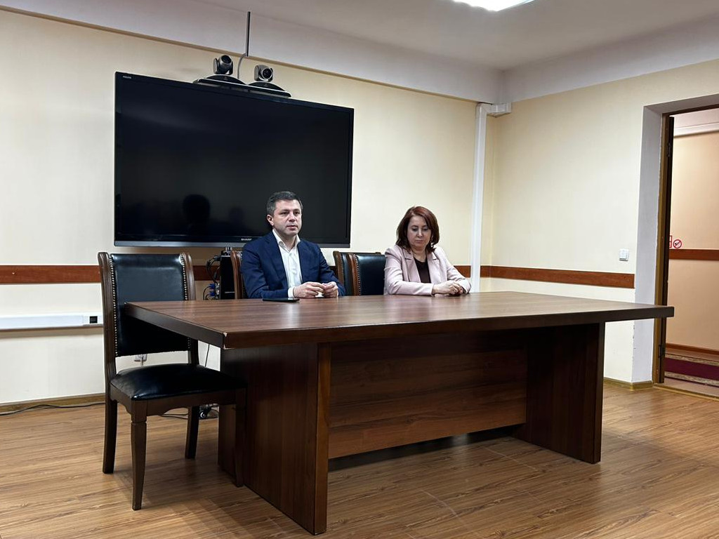 Семинар – совещание с государственными гражданскими служащими Республики Дагестан по вопросам соблюдения запретов, ограничений и обязанностей, установленных в целях противодействия коррупции