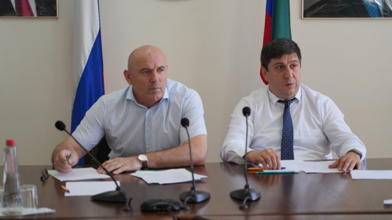 Готовность перерабатывающих предприятий республики к сезону переработки плодов в овощей обсудили в Минсельхозпрод РД