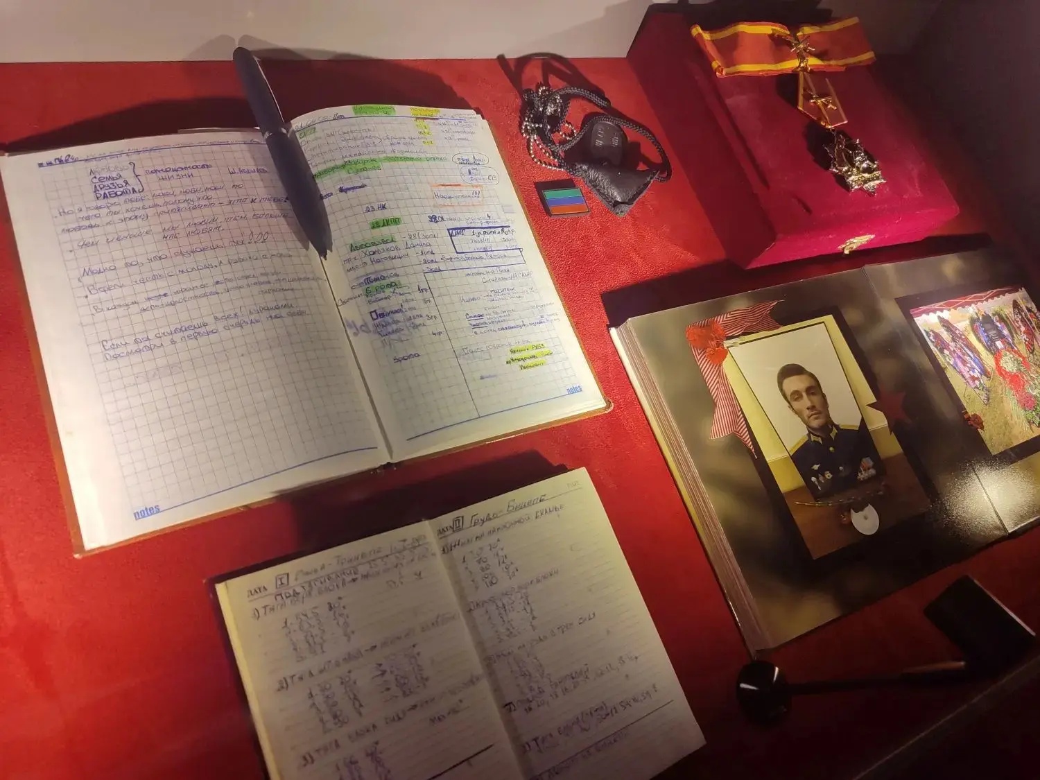 Сотрудники Министерства промышленности и торговли Дагестана посетили выставку «Поколение героев»